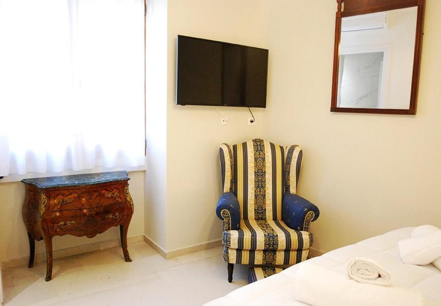Heraklion Center Boutique 3 Bedroom Apartment Penelope ภายนอก รูปภาพ