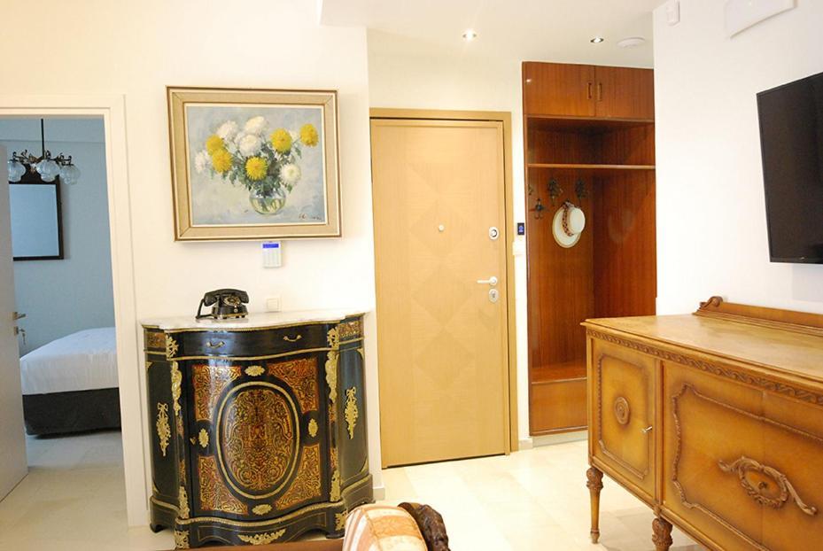 Heraklion Center Boutique 3 Bedroom Apartment Penelope ภายนอก รูปภาพ